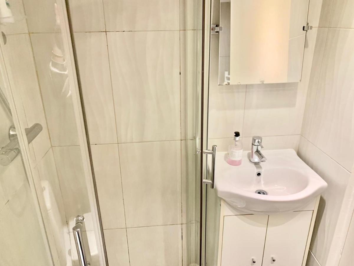 Emmanuel Block - Cambridge City Centre By Koala & Tree Short Lets & Serviced Accommodation *