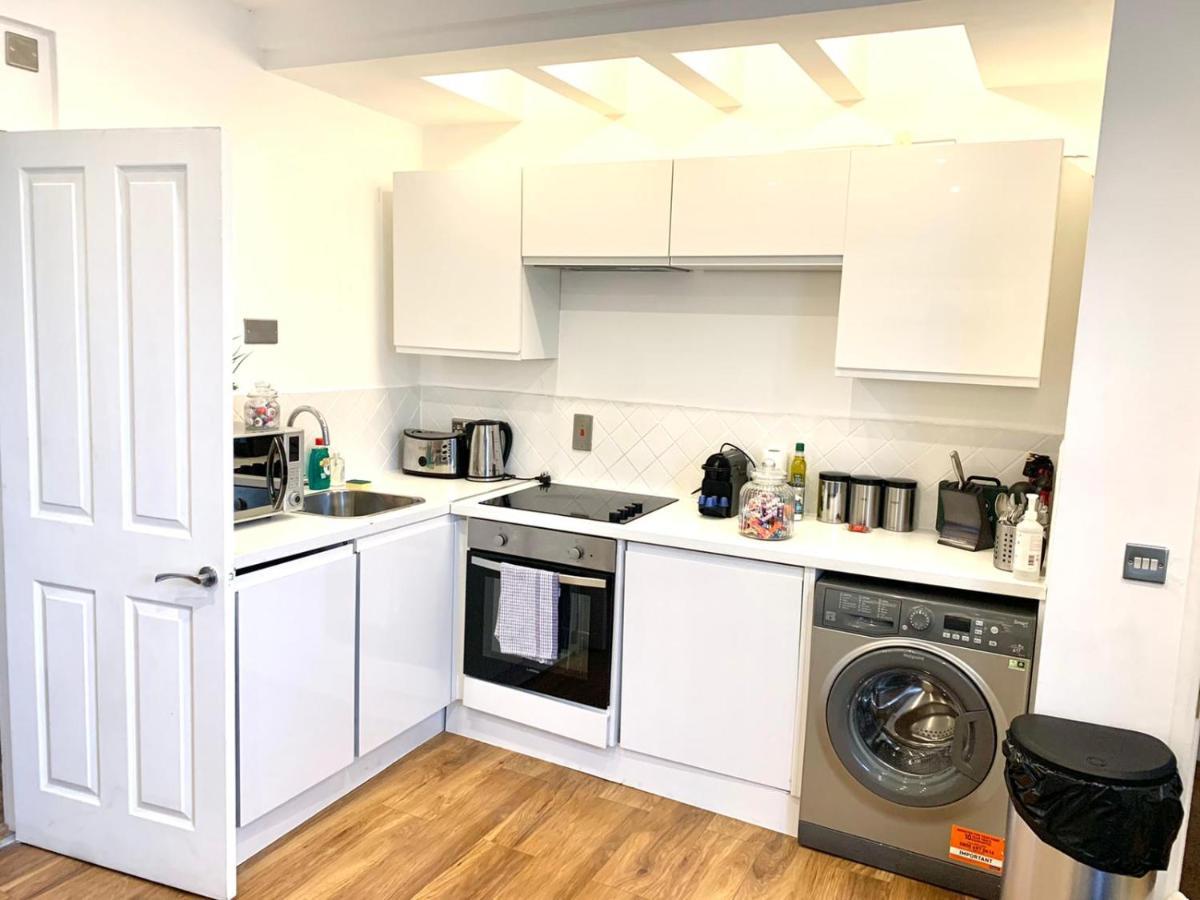 Emmanuel Block - Cambridge City Centre By Koala & Tree Short Lets & Serviced Accommodation Apartment